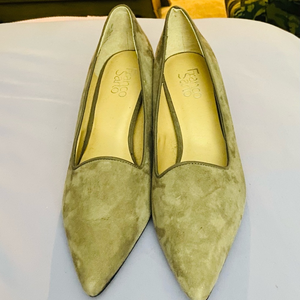 Franco Sarto Women's Tan Suede Shoes